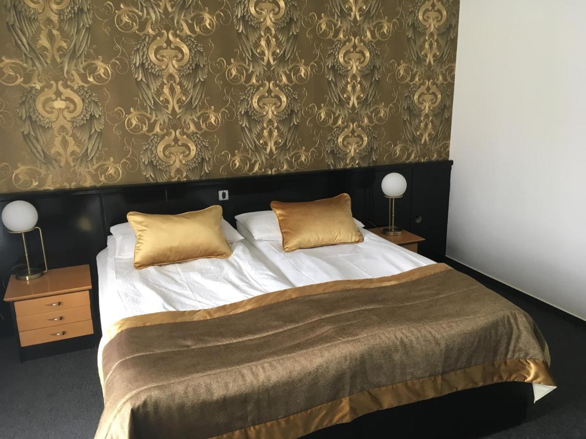 Hotel Alp Бовец Экстерьер фото